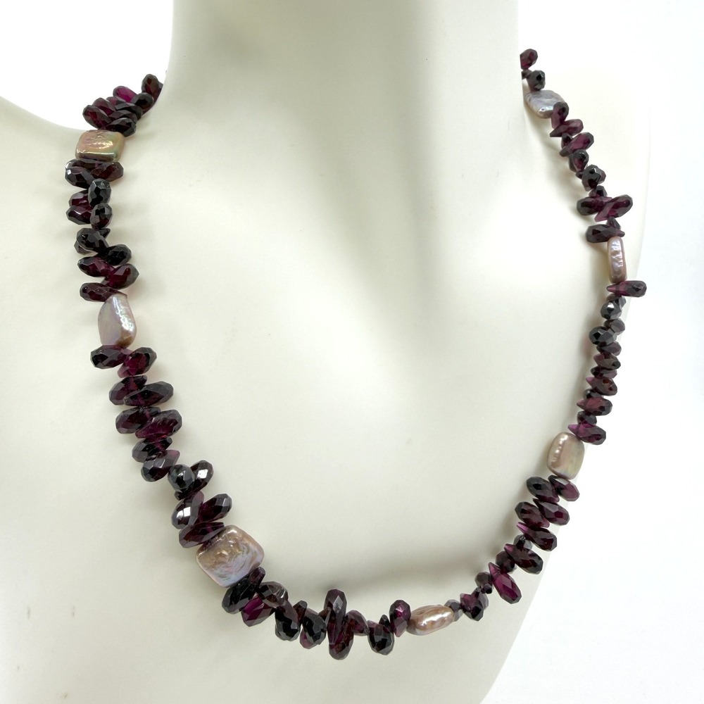Y2K Deep Red Garnet and Iridescent Pearl Beaded Necklace Artisan Style Gift